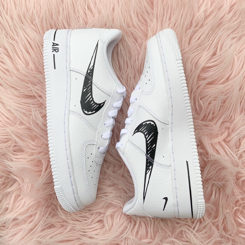 New Nike Air Force 1 Limited Edition Sneakers Rare - Picture 3 of 5